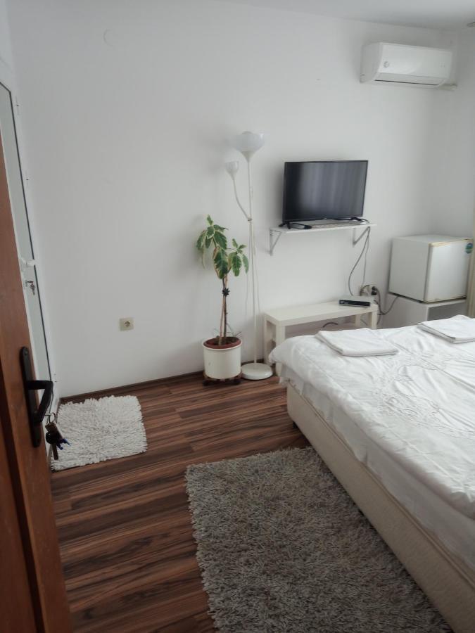 Стаи За Гости Алба Kazanlŭk Buitenkant foto