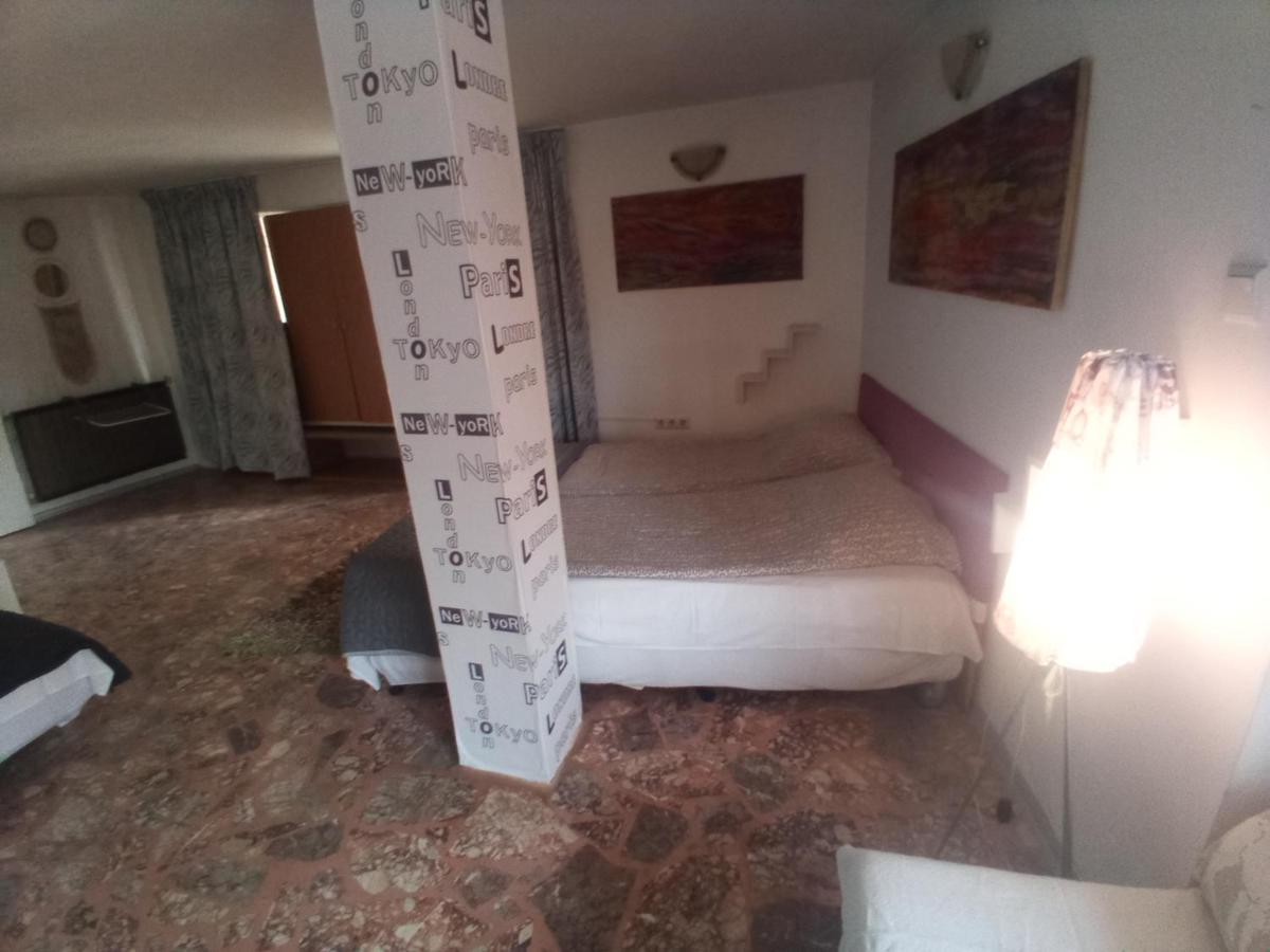 Стаи За Гости Алба Kazanlŭk Buitenkant foto