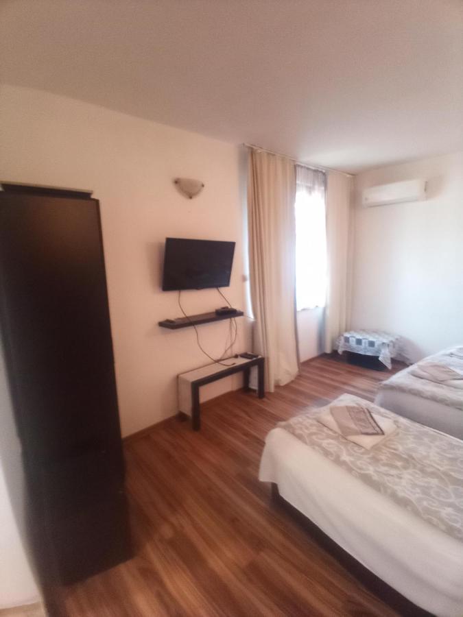 Стаи За Гости Алба Kazanlŭk Buitenkant foto